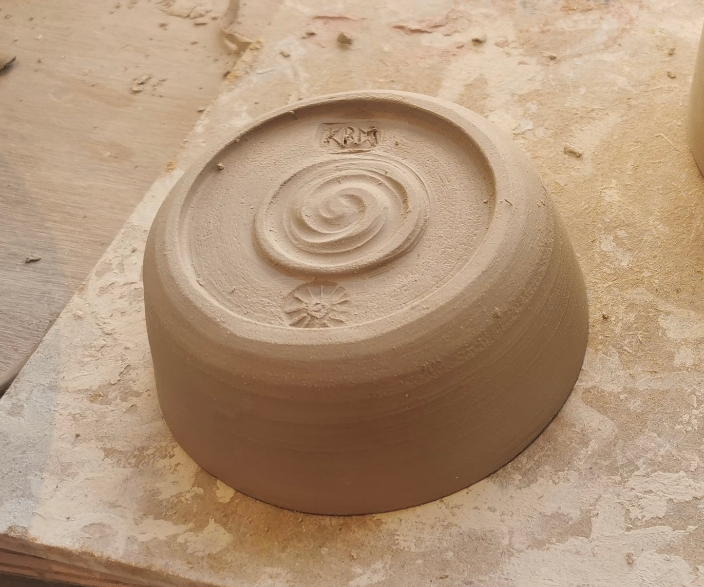Matte-glazed small dish