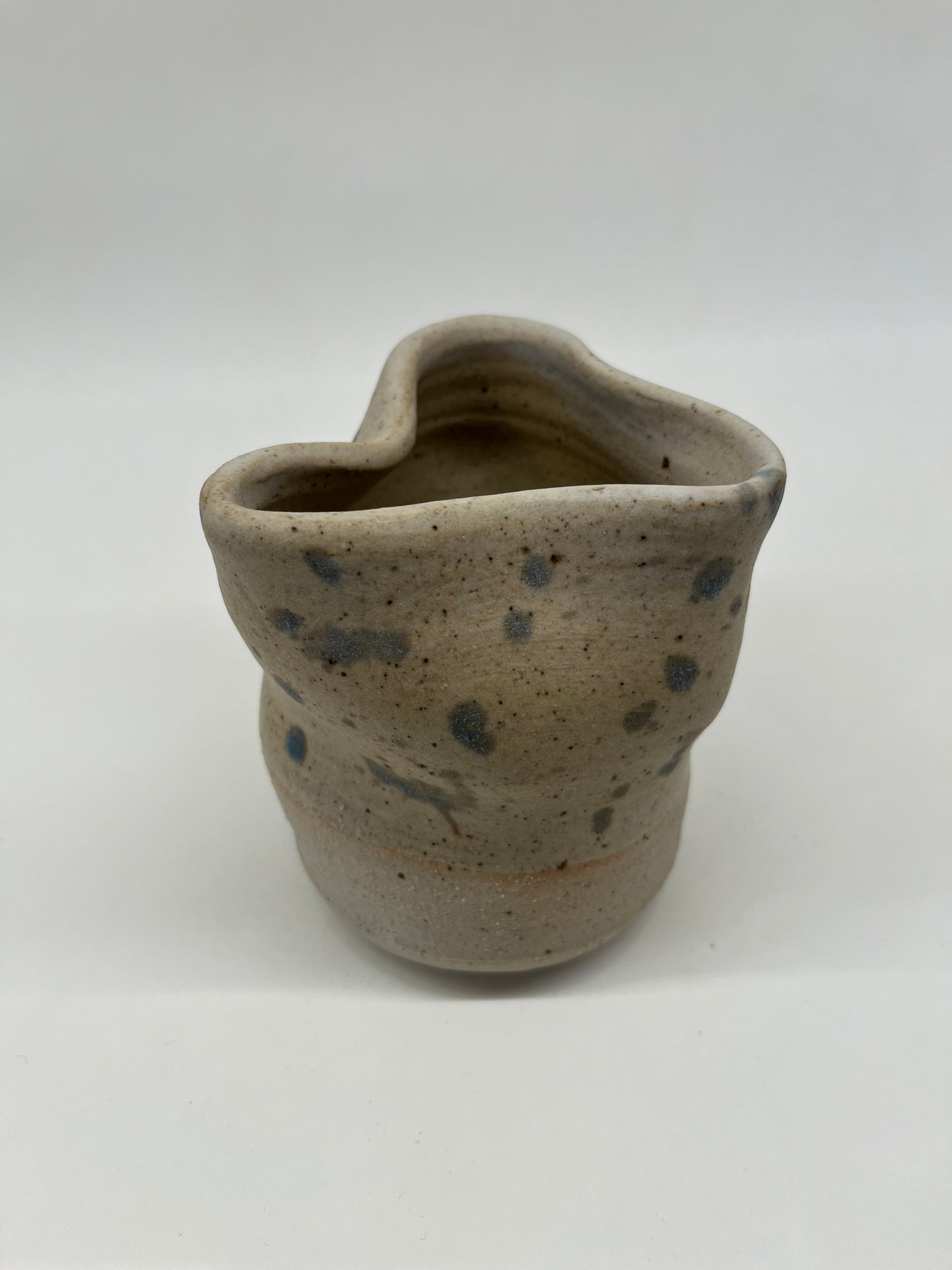 Wobble vase
