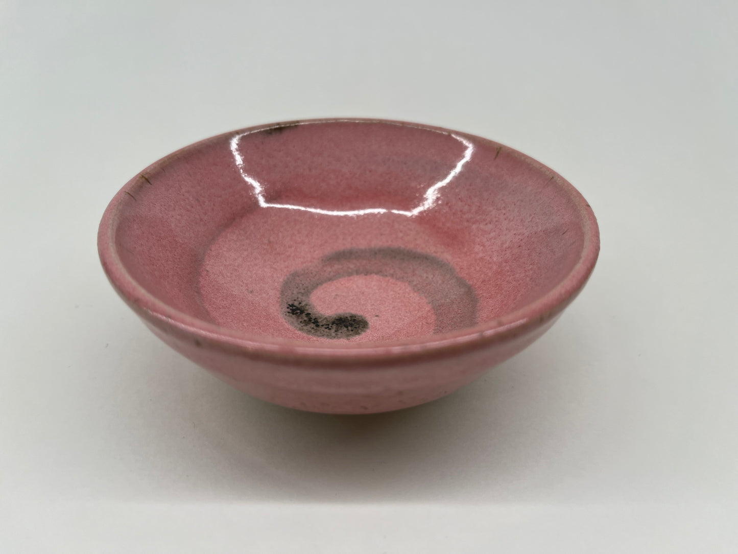 Tiny pink dishes