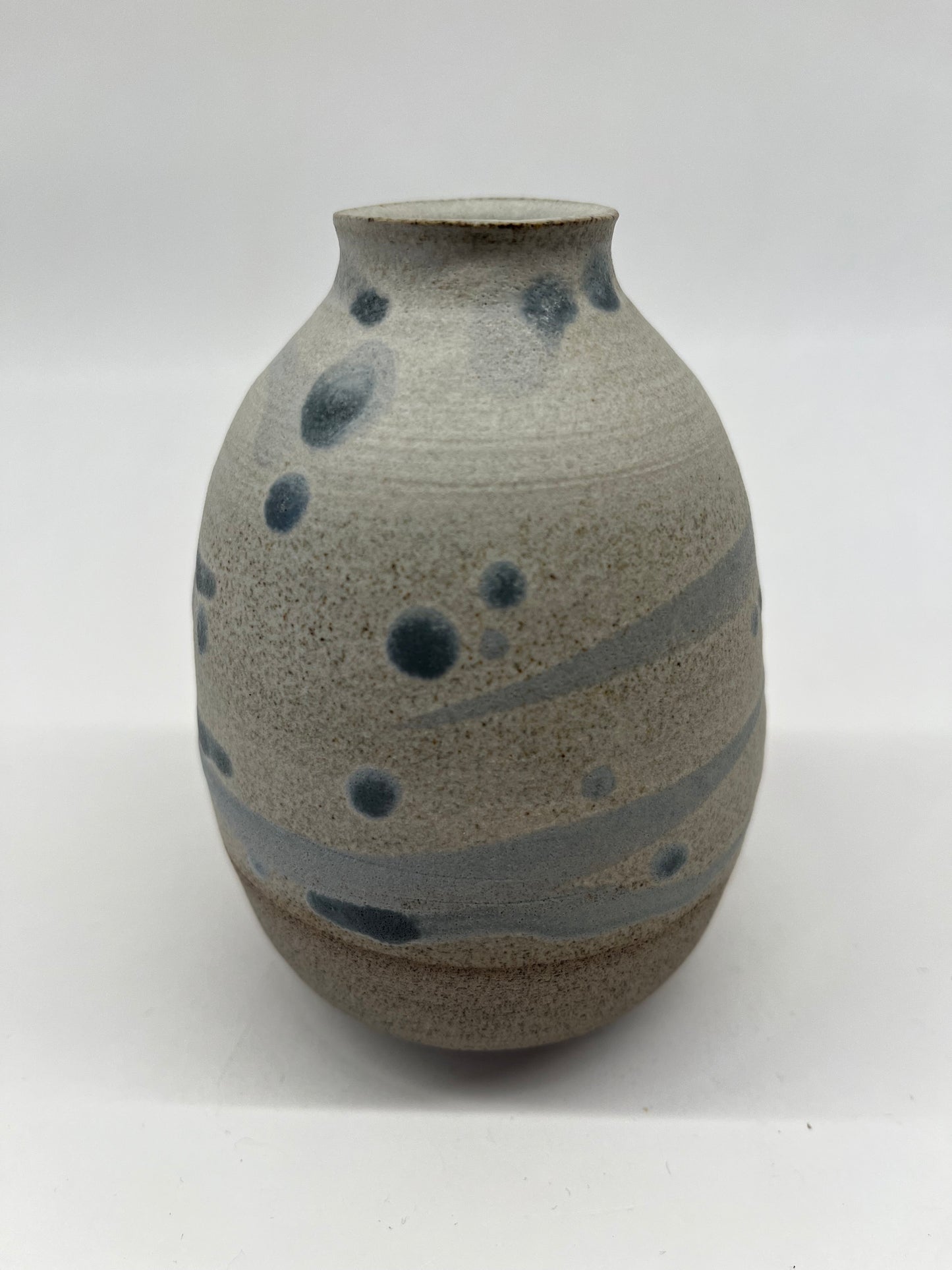 Bottle vase