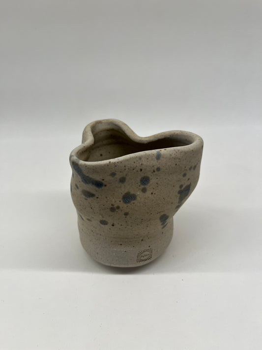 Wobble vase