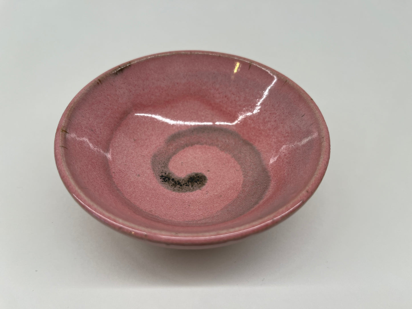 Tiny pink dishes